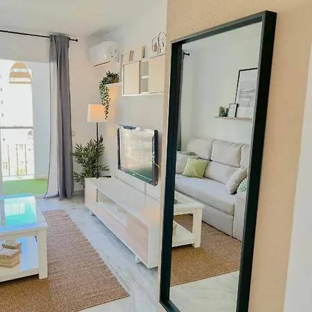 Cozy With Pool Apartmán *