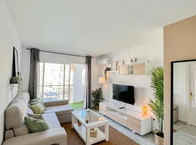 Cozy With Pool Lejlighed